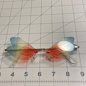 Ombré Butterfly Metal/Plastic Sunglass